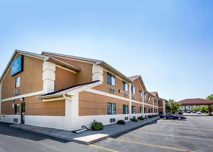 Quality Inn Monee I-57